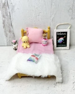Puppenhaus Miniaturen Möbel Kinder Kinder SCHLAFZIMMER SET mit Zubehör - Bild 1 von 7