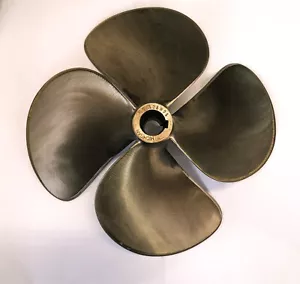 Michigan Propeller Gold Line PL485 GL36871 RH 17x11 4 blades - 40 - Bild 1 von 4