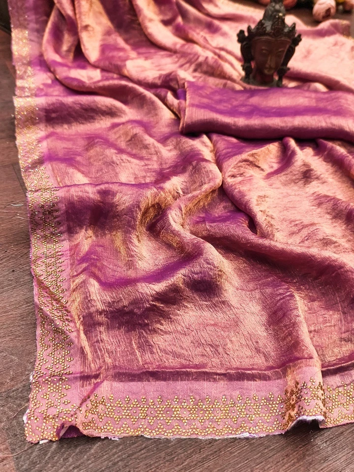 Latest Shaded Fendy Chiffon Fabric Saree With Blouse For Indian Function Wear - Image 1 of 1