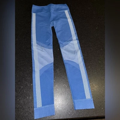 UEC FABLETICS SEAMLESS THICK HIGH RISE FULL LENGTH Blue Leggings White Chevron L - Image 1 of 4