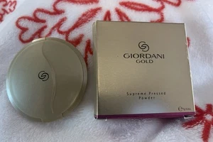 Brand new Giordani Gold by Oriflame Supreme Pressed Powder (Natural) - Picture 1 of 2