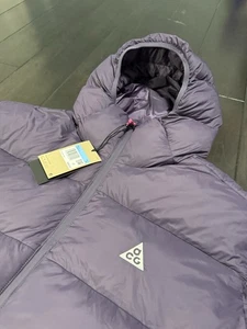 NWT Nike ACG Lunar Lake PrimaLoft Jacket Dark Raisin FV8909-573 Size Medium $350 - Picture 1 of 8