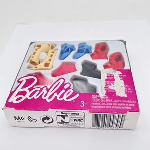 Barbie Muñeca Zapatos Paquete de Accesorios FCR91 FCR93 Gladiador Tacones Tenis Lote Mixto - Imagen 1 de 8