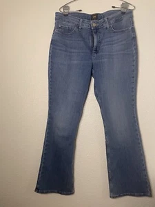 Lee Women’s Bootcut Mid-Rise Jeans. - Picture 1 of 7