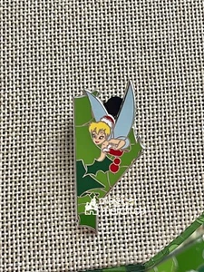 2022 Disney Parks Advent Countdown Calendar Wreath Pin Tinker Bell Peter Pan - Picture 1 of 1