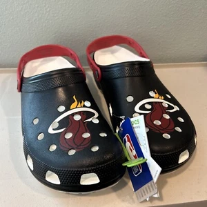 Crocs NBA Miami Heat Classic Clogs Mens Size 12 208861-001 BRAND NEW - Picture 1 of 9