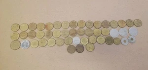 Vintage Arcade Game Tokens Lot of 49 Cyber Quest Fun Zone Chuck E Cheese CT Golf - Picture 1 of 6