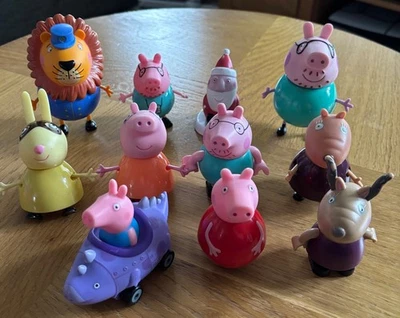 Peppa Pig Bundle Of 11 Figures - Image 1 of 4