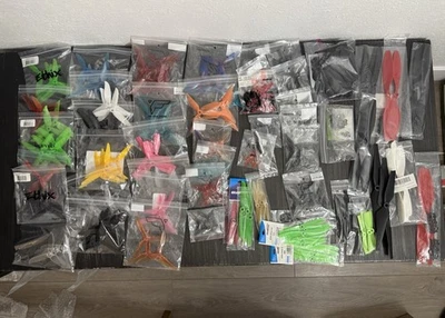 Drone Blade & Propeller Bundle Set LOTS OF Propeller!! Approximately 230pcs - Image 1 of 4
