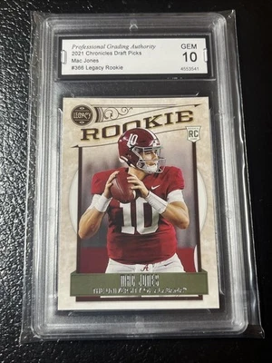 2021 MAC JONES CHRONICLES DRAFT PICKS ROOKIE RC LEGACY GEM 10 #366 MINT ALABAMA - Image 1 of 3