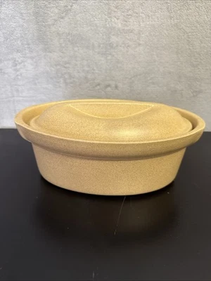 Terrina ovalada de cerámica francesa Emile Henry W27cm x D18cm x H10cm Foto 1 de 4