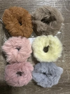 12 Pcs Fluffy Hair Scrunchies Fur Hair Ties Fuzzy Fur Hair Band ! - Image 1 of 4
