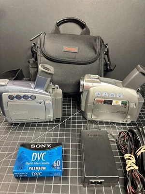Canon ZR80 & ZR60 w/ Case, 2 Batteries, Charger, Cassette Lot 2 CAMERAS BUNDLE - Image 1 of 4