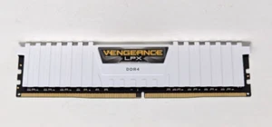 CORSAIR - VENGEANCE LPX 1x32GB DRAM MEMORY WHITE CM4X32GC3600C18K2DW-CN - Picture 1 of 8