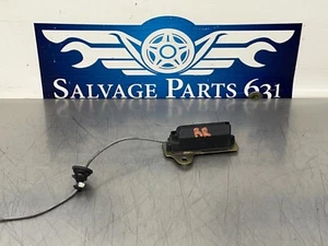 2004 Lexus SC430 Rear TPMS Sensor Trigger Module - Passenger Right - 132k - Picture 1 of 6