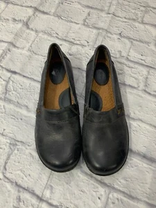BOC Born Clogs 7.5 - Picture 1 of 8