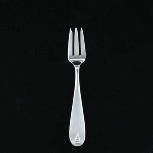 Hans Hansen. Silver Pastry Fork. No. 9 / Arvesølv nr. 9 - Picture 1 of 1