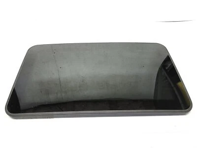 Mercedes-Benz C250 2012-2014 sedán techo corredizo techo corredizo techo corredizo *sin panorámica Foto 1 de 4