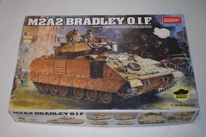 Academy 13205 M2A2 Bradley O.I.F. 1:35 NEU mit OVP - Bild 1 von 2