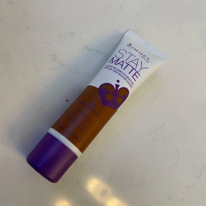RIMMEL Stay Matte Liquid Mousse Foundation - 504 Deep Mocha - new — 第 1/1 张图片