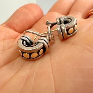 DAVID WYSOR 925 STERLING SILVER 18K GOLD OMEGA BACK EARRINGS - Picture 1 of 9