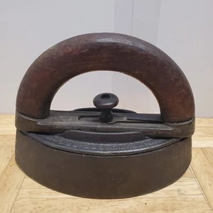 Schreiber & Conchar Sad Iron with Removeable Wood Handle - Picture 1 of 7