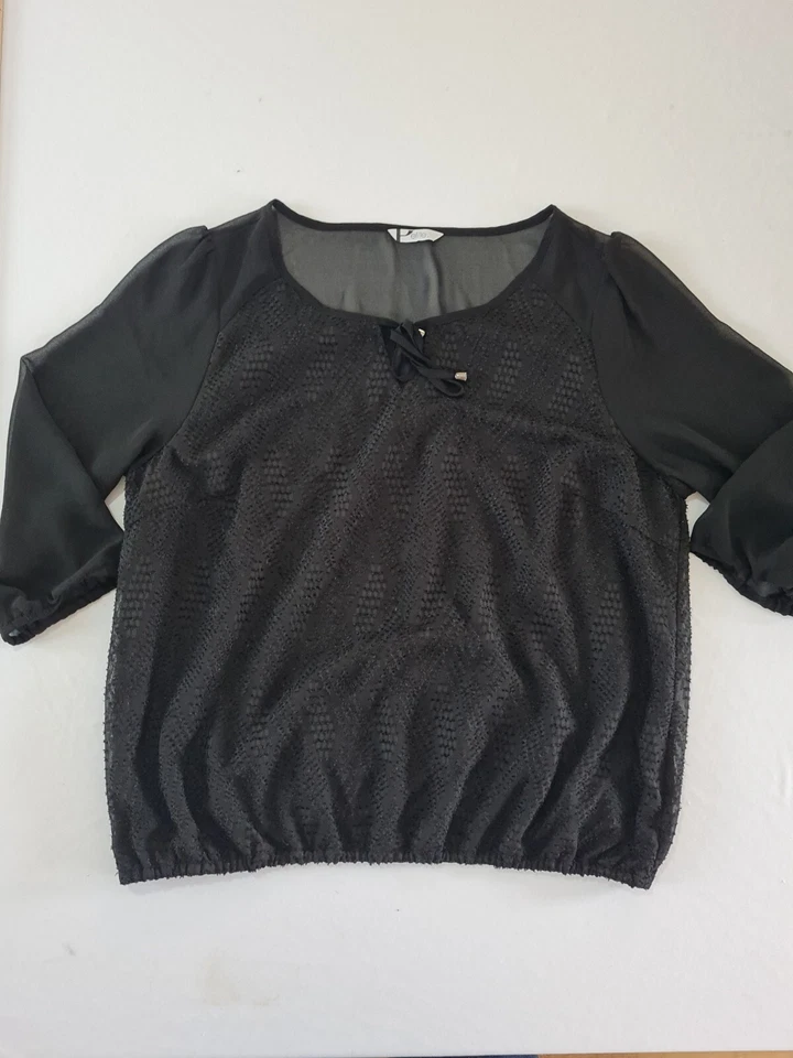 Ladies Blouse BHS Size 18 Petite Black Sheer 3/4 Sleeves Crew Neck 11644 - Image 1 of 4
