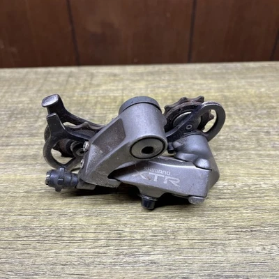 Vintage Shimano XTR RD-M950 Mountain Bike Medium Cage Rear Derailleur - Image 1 of 4