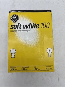 GE Light Bulbs 100 Watt Soft White A19 Fluorescent Bulbs 4 Pack Mexico - Picture 1 of 6