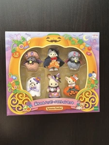 Sylvanian Families Baby Happy Halloween Set 2025Epoch  Calico Critters Doll  - Picture 1 of 4