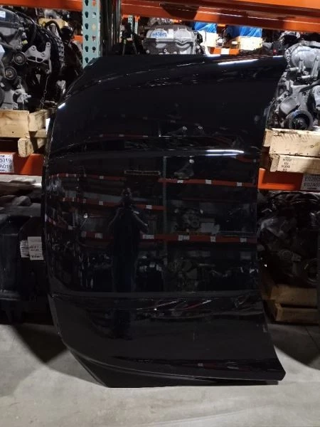 2022 GMC Yukon Hood — 第 1/1 张图片