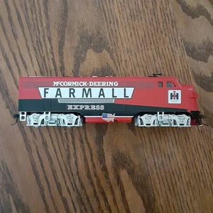 Locomotiva scala HO Hawthorn Village McCormick-Deering Farmall Express unità f - Foto 1 di 8