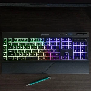 Corsair K57 Wireless RGB Gaming Keyboard Bluetooth 4.2 108-Key Used - Picture 1 of 3