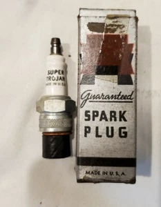 Vintage Super Trojan 10C Spark Plug w/ original Box USA Car Garage Collectible - Picture 1 of 5