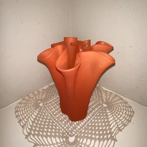 Vintage Muurla orange mattiertes Taschentuch Vase 8 1/2"" Hochfinnland sehr schön! - Bild 1 von 12