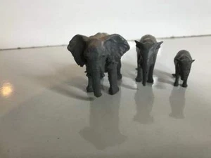 Juego de animales de familia elefante escala N 1/160  - Imagen 1 de 12