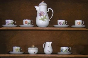 Ludwigsburger Porzellan Mokkaservice / Espressoservice Blumenmalerei - Bild 1 von 5