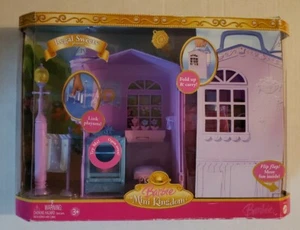 Juego de panadería Barbie Mini Kingdom Regal Sweets con horno (plegable y llevar) - Imagen 1 de 10