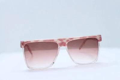 ROSE CLOUD SUNGLASSES - Image 1 of 4