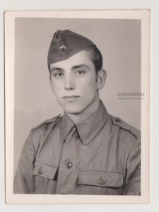 Schöner Soldat junger Mann mit Sternmütze Gay Int Vintage Militär Foto - Bild 1 von 1