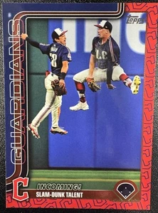 2025 Topps Series 1 Cleveland Guardians (CL) Team Border Parallel Steven Kwan - Picture 1 of 2