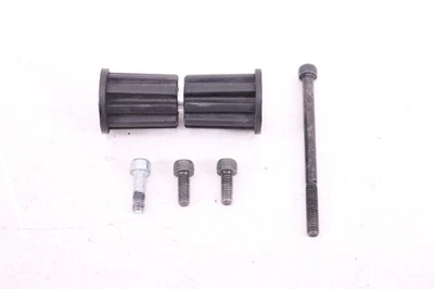 Yamaha YZF 600 R6R R6 2007 06 07 OEM tanque de gasolina montaje pernos cojines Y156 Foto 1 de 4