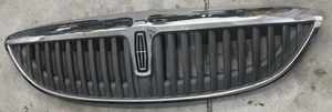 2003-2006 Lincoln LS Front Upper Chrome Grille USED Excellent Condition OEM - Picture 1 of 1