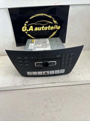 Mercedes W212 S212 Autoradio Navi Radio Command A1729022805 A A204900609 - Bild 1 von 4