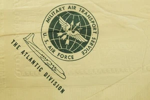 Servilleta de papel Atlántico del Servicio de Transporte Militar de la Fuerza Aérea de los Estados Unidos años 40-50 - Imagen 1 de 6