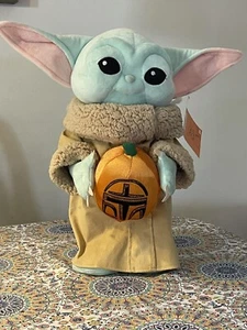 Star Wars The Mandalorian Baby Yoda Child 21" Halloween Holiday Greeter Pumpkin - Picture 1 of 6