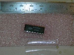 NTE 2054 A/D Converter for 3 Digit Display - Picture 1 of 1