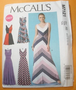 McCall's M7121 Misses' Pullover Dress V Neck Racerback Pattern Size 6-14 uncut - Picture 1 of 2