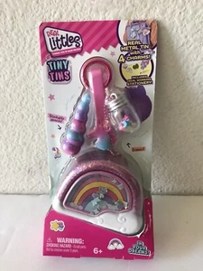 REAL LITTLES IN YOUR DREAMS TINY TINS REAL METAL TIN W/4 CHARMS EASTER BASKET NI - Picture 1 of 6