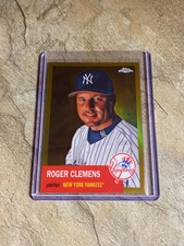 2022 Topps Chrome Platinum Roger Clemens Gold Refractor #13/50 (Yankees)